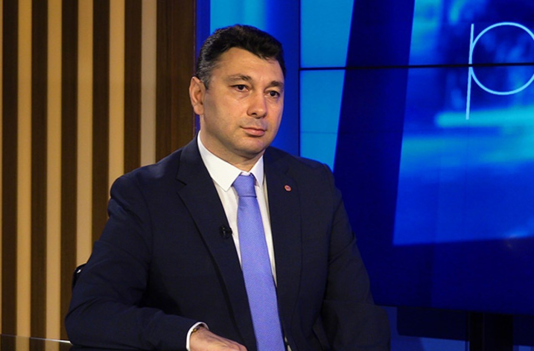What negotiation package did Serzh Sargsyan leave and what disaster did Pashinyan bring?