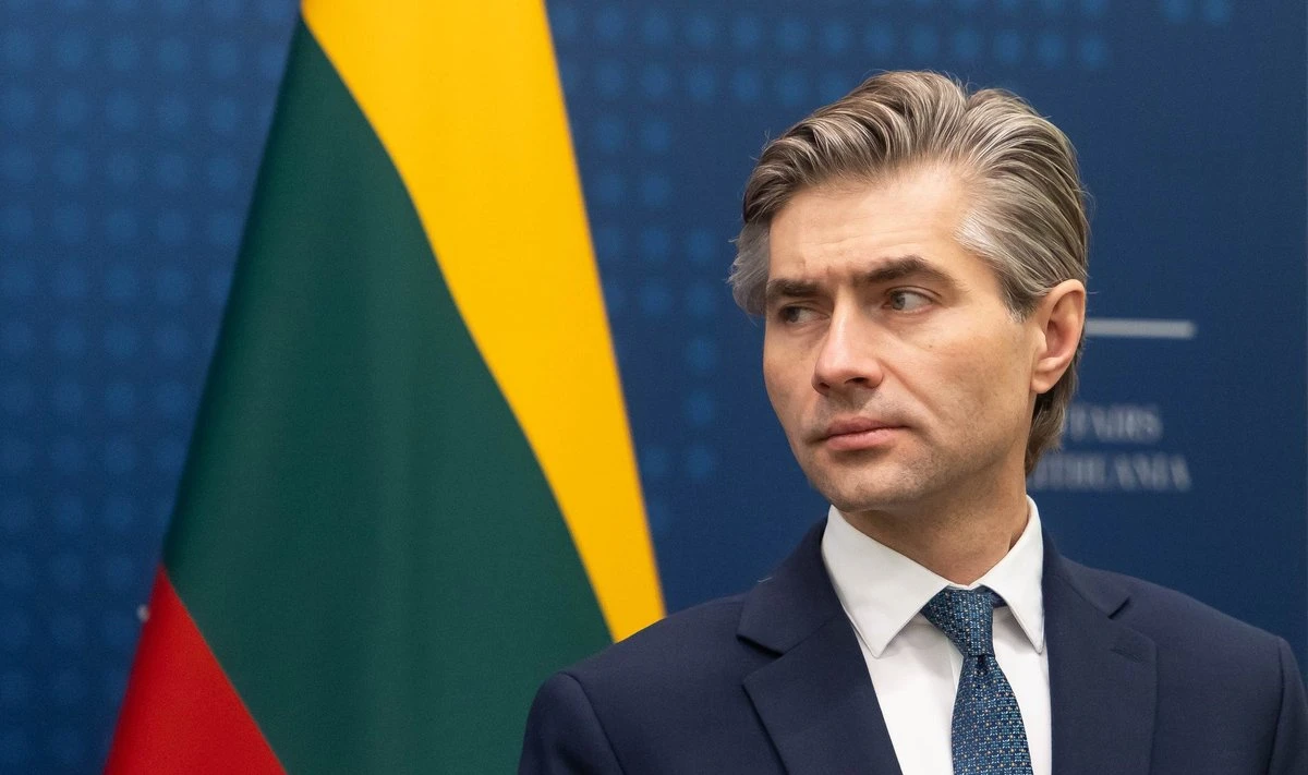 Литва заморозила активы российских миллиардеров Фридмана и Усманова