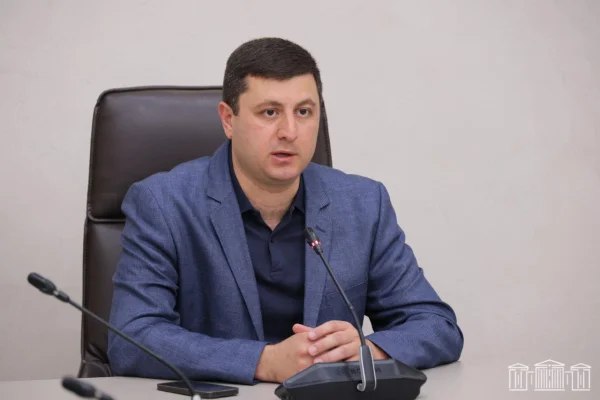 Վերջին շաբաթներին Ադրբեջանում հին բառապաշարին են վերադառնում. իրավիճակը բավականին մտահոգությունների տեղիք է տալիս. Աբրահամյան