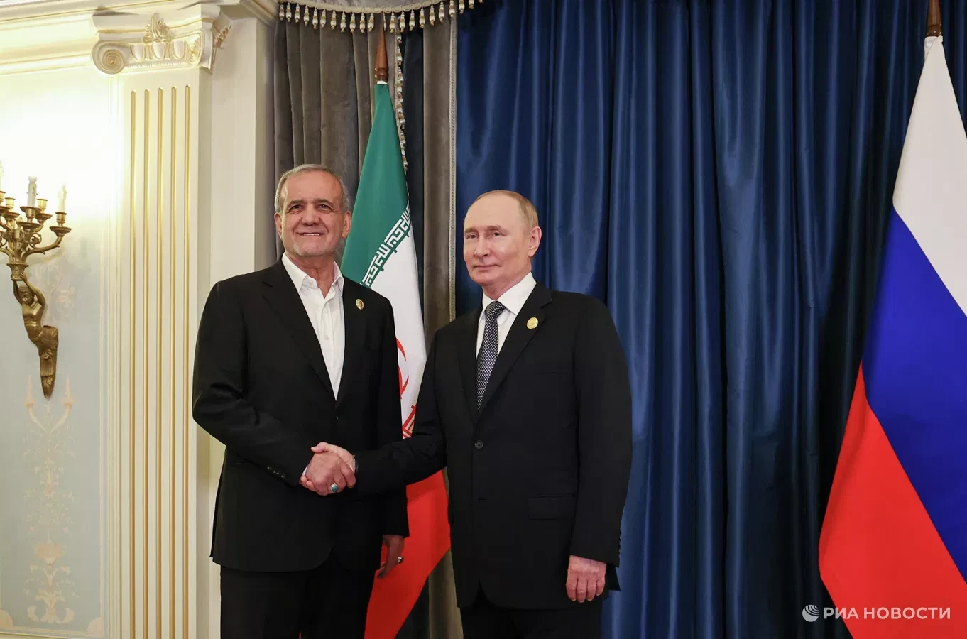Oil, gas and trade. Putin held talks with the Iranian president
