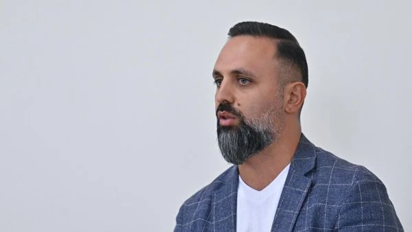 Այսուհետ կինն ու դուստրը կկարողանան տեսակցել Գագիկ Խաչատրյանին.